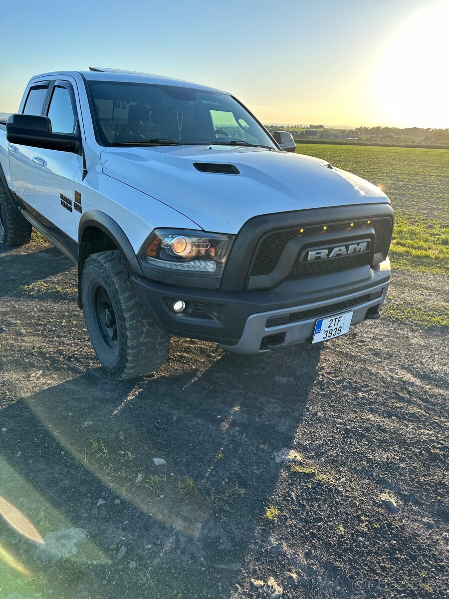 DODGE RAM 1500 Rebel