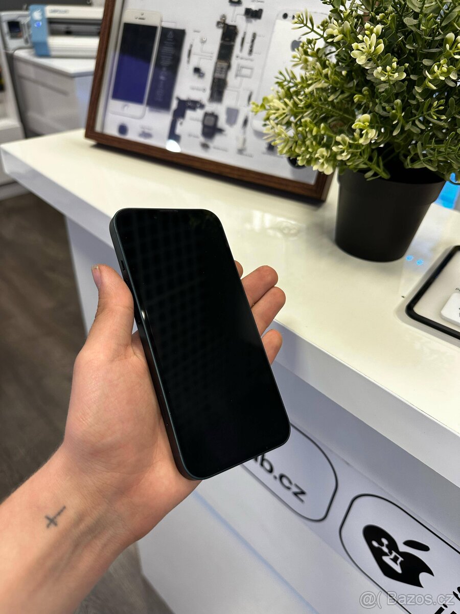 iPhone 13 128GB Midnight