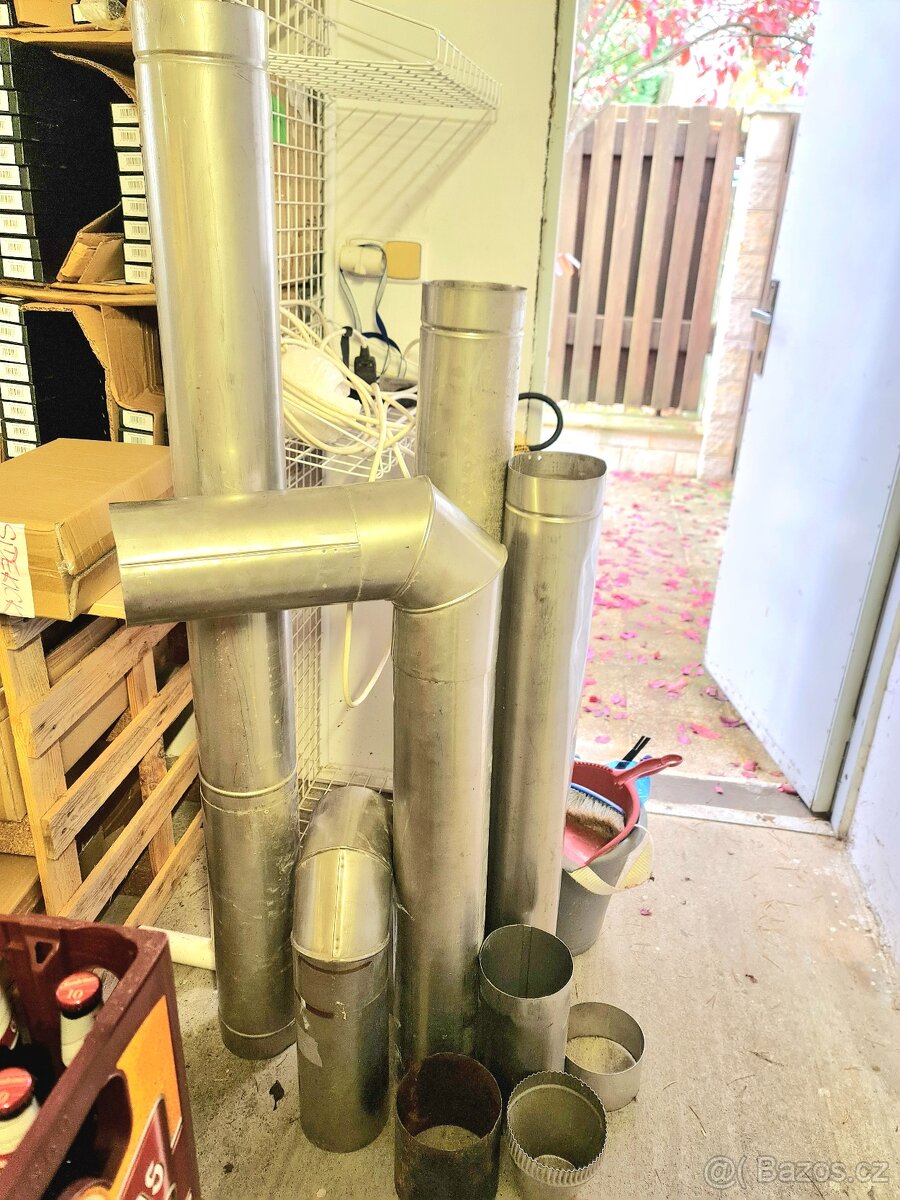 Nerezová vložka - komín 140mm, délka cca 5m plus 2x koleno