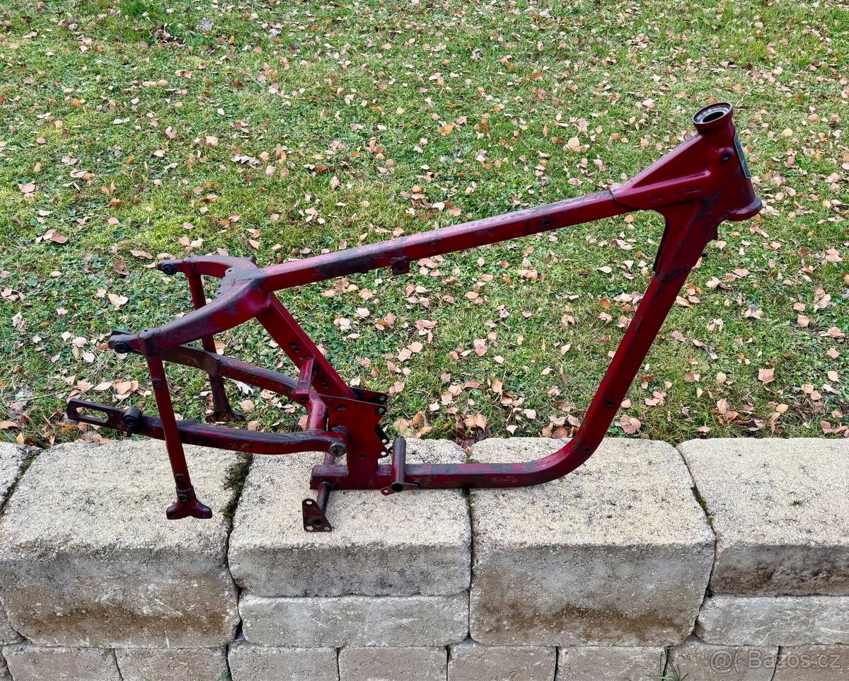 Jawa CZ 250 353 - rám s anglickým štítkem