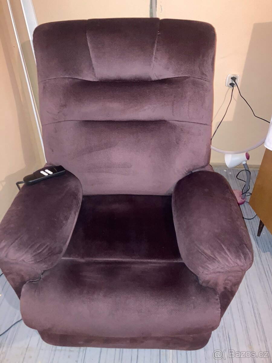 Prodám polohovací křeslo