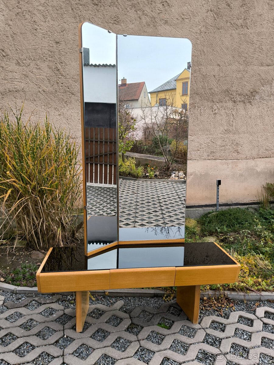 Retro toaletní stolek s opaxitem - Brusel 60. léta