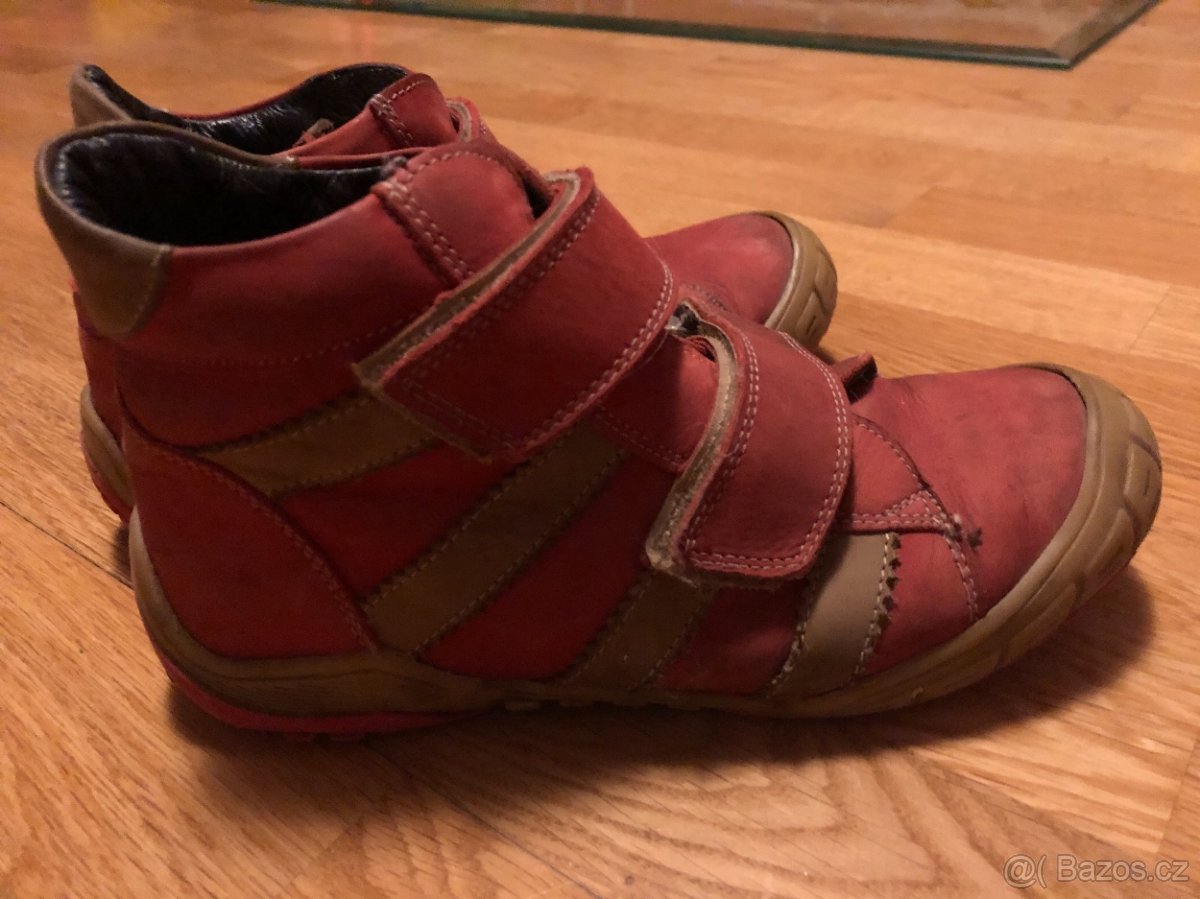 Celokožené boty zn.TSM vel.35