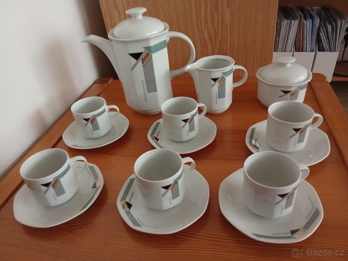 Porcelánový servis MZ Czechoslovakia z roku 1992