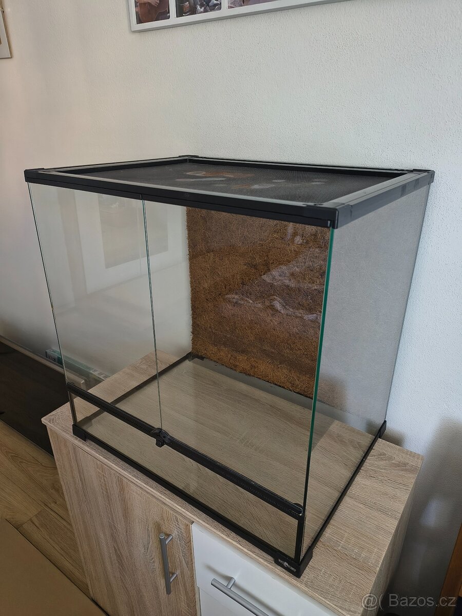 Prodám terárium 60x45x60
