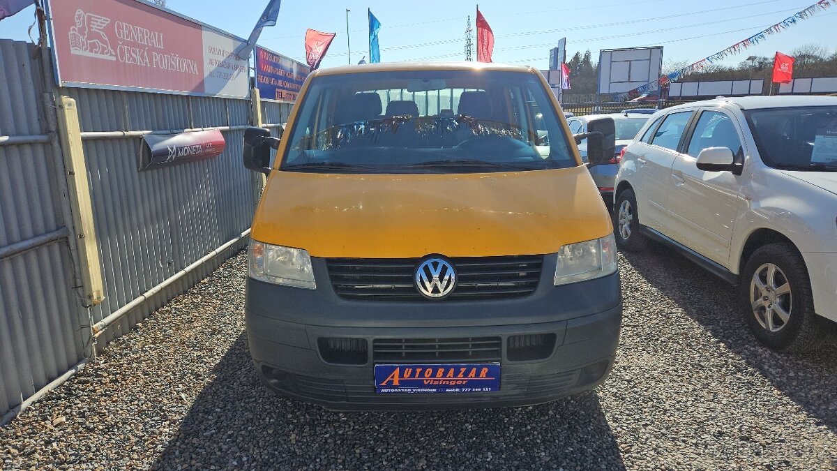 VOSKSWAGEN TRANSPORTER T5 1,9 TDI DABL KABINA