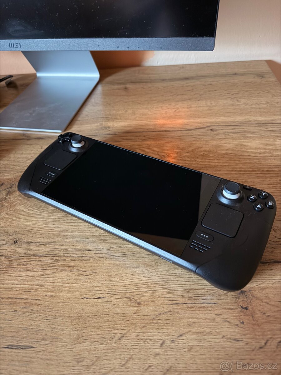 Prodám SteamDeck 256GB + kryt