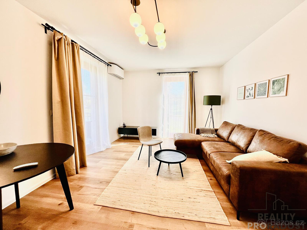 Pronájem bytu 2+kk 54 m2