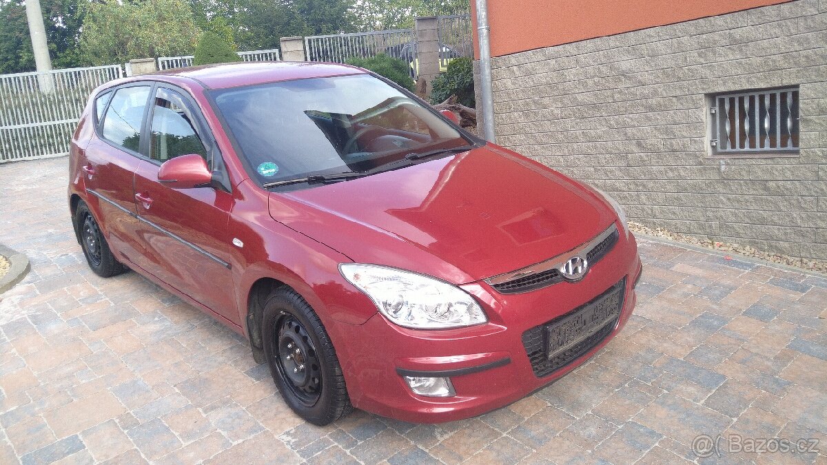 Hyundai i30,1.4 16v,rok 10/2008,po stk,top