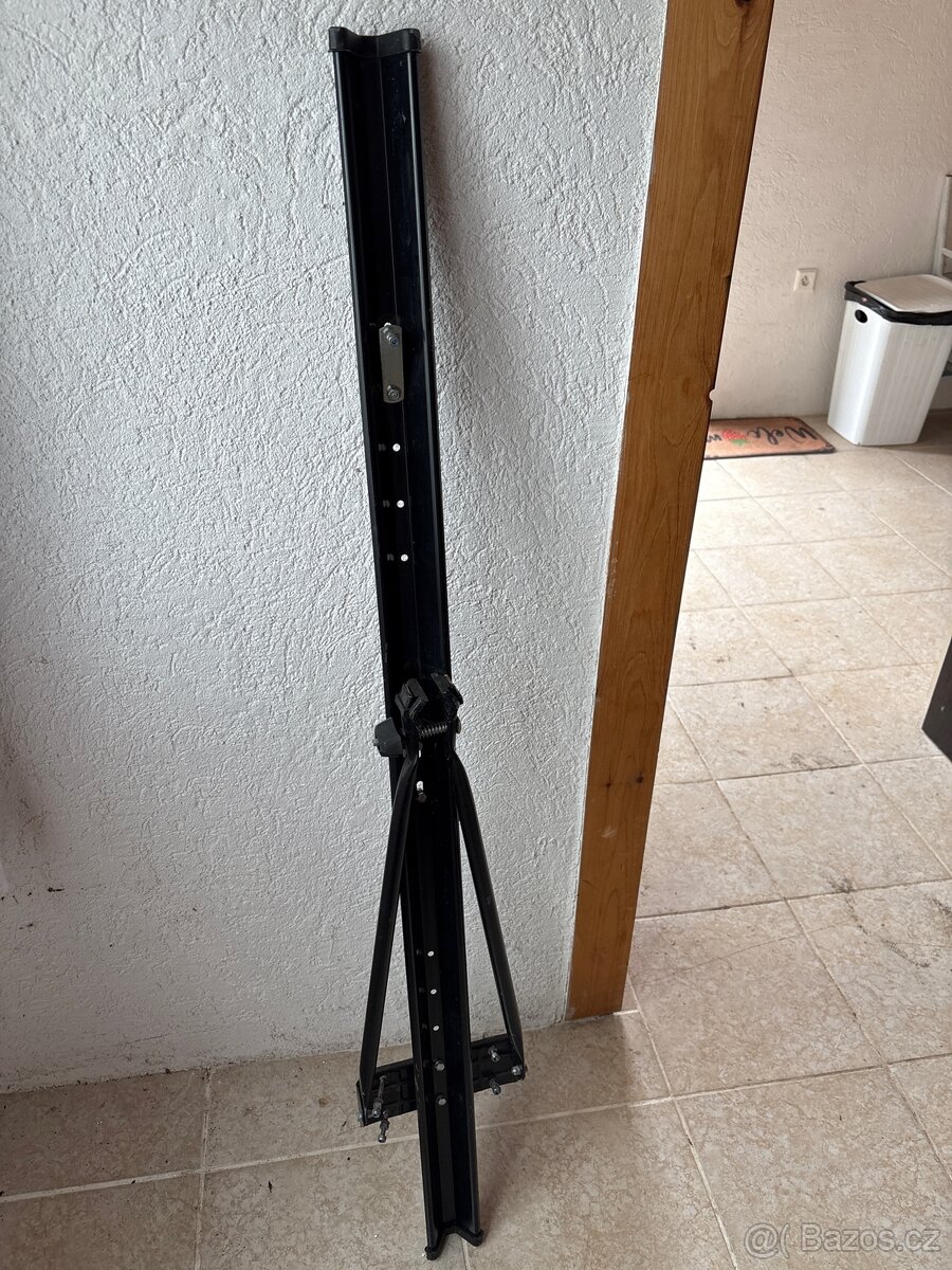 Střešní stojan na kolo HAKR