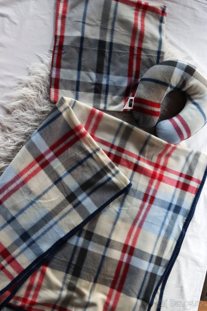 dětský set - polštář, deka, nákrčník