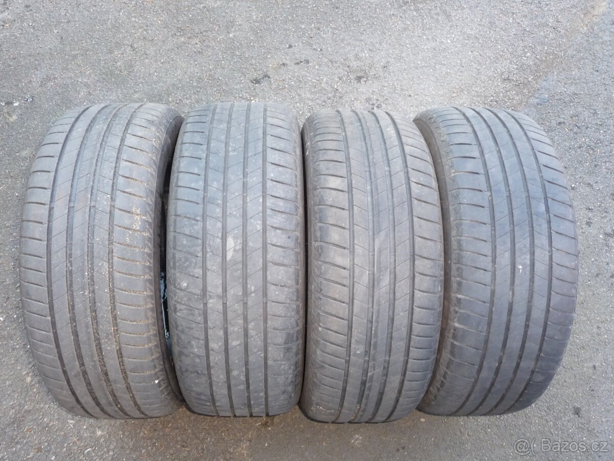 Prodám Bridgestone Turanza 235/55R17 103Y