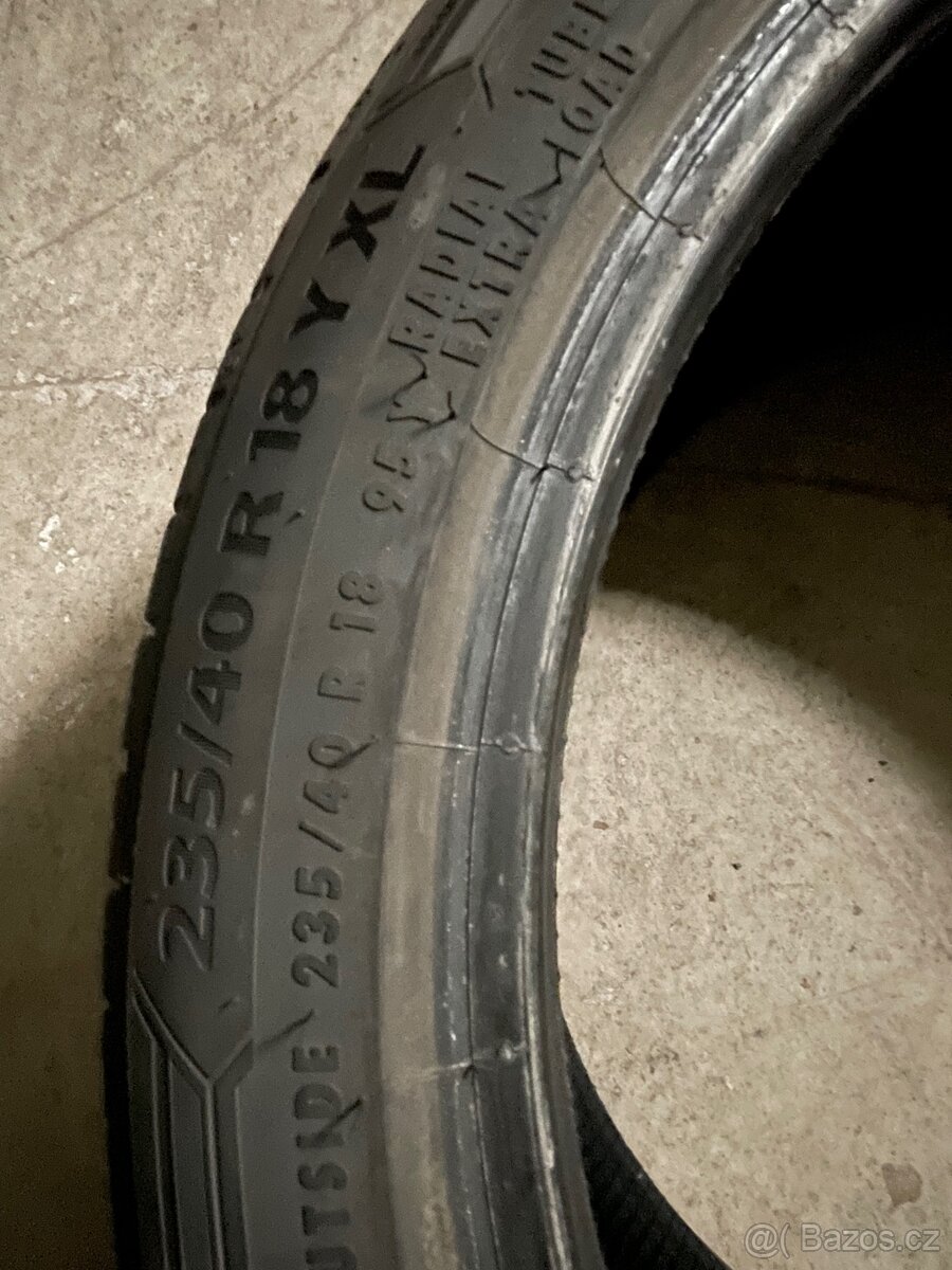 235/40R18 Barum