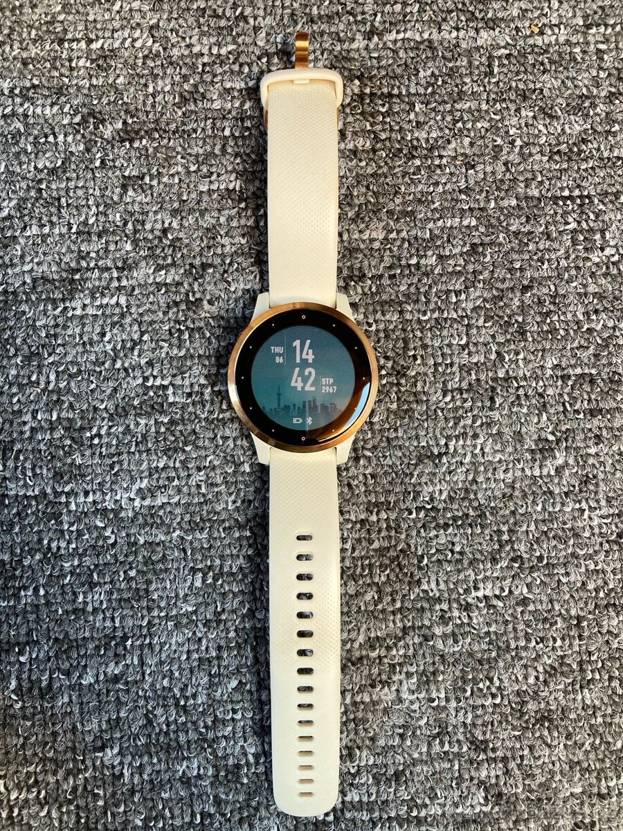 Garmin Vívoactive 4S RoseGold White