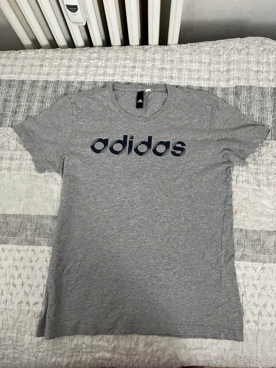Šedé Adidas Tričko -S/M