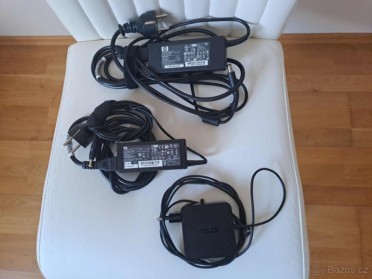 NAPÁJECÍ KABELY S ADAPTOREM k PC HP a ASUS - LEVNĚ