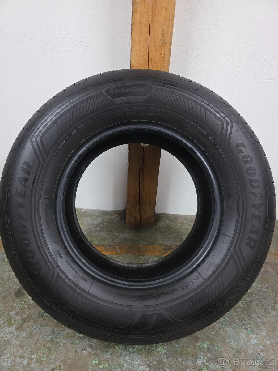 285/65 R17 116V Goodyear SUV