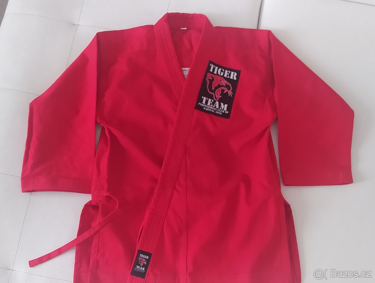Značkové kimono vel. 160