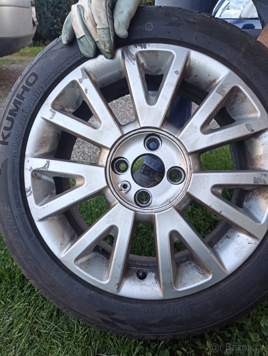 Prodám ALU kola R16 na Renault