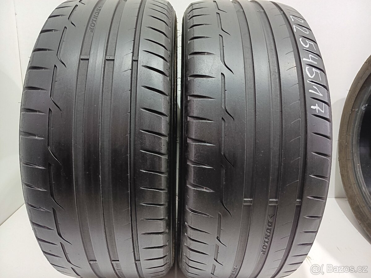 2ks letní pneu 225/45/17 Dunlop
