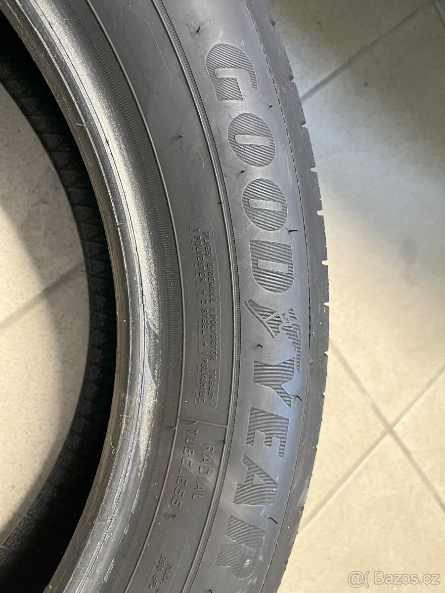 Pneu Goodyear 175/65R17 87H