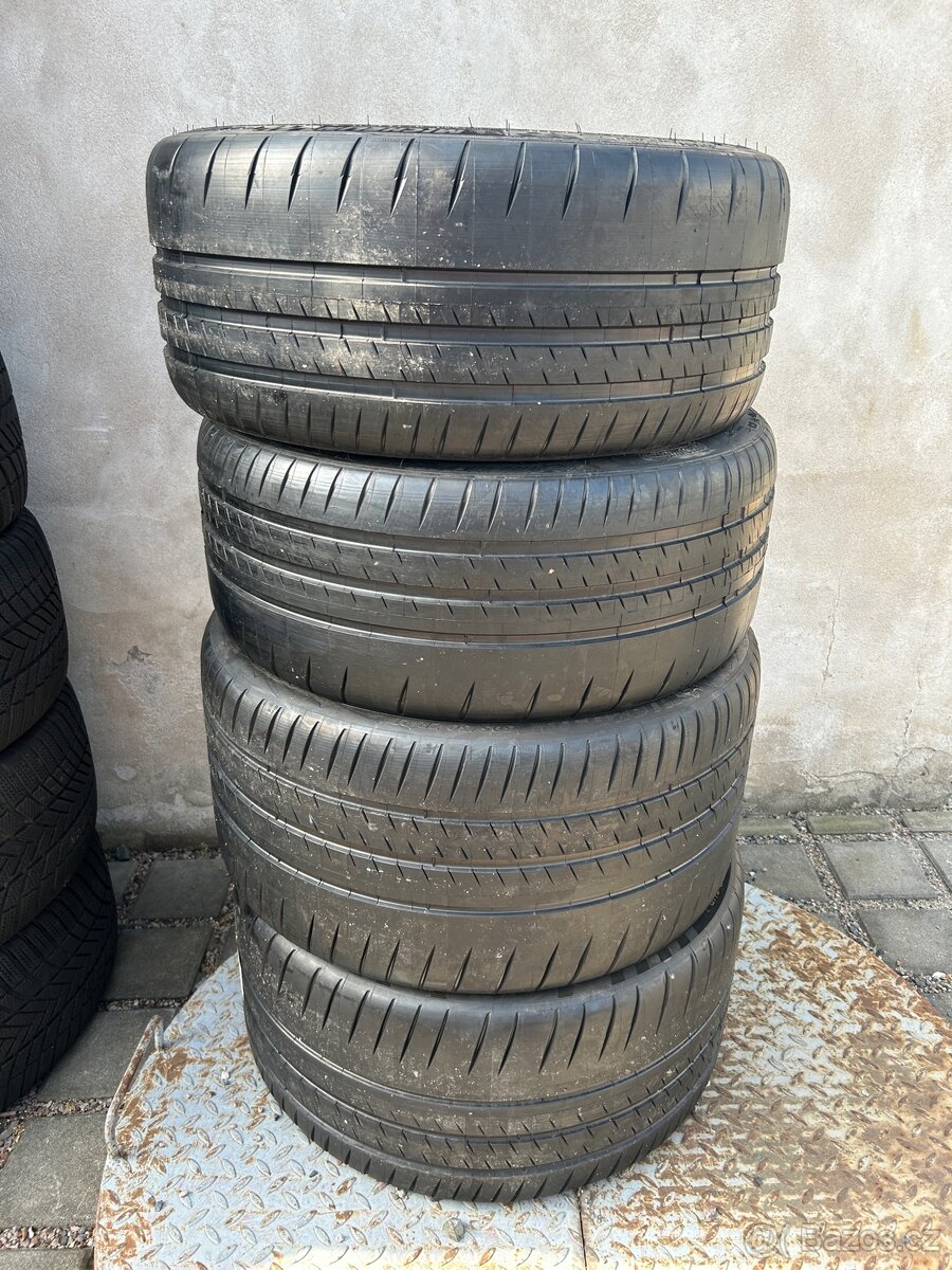 Sada - NOVÉ - letní 245/35 R20 + 305/30 R21 Michelin