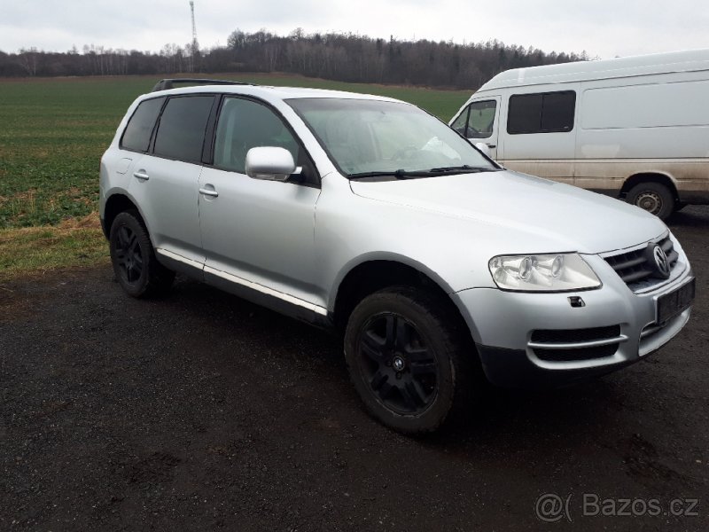 Prodam n.d. z tohoto vozu Vw Touareg 3.2 benzin automat