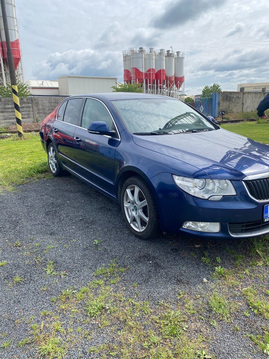 Škoda superb 2