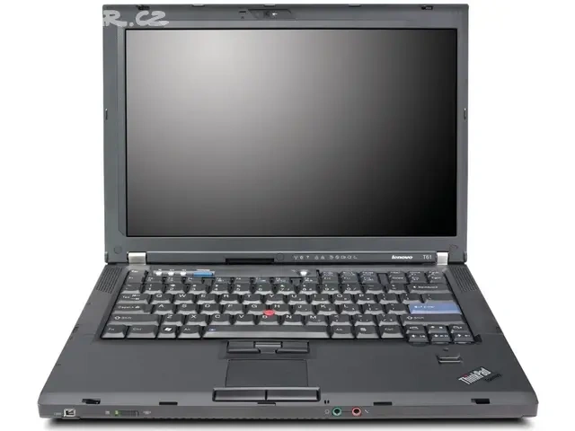 Legendární Lenovo R61 top stav p.c pres 40000,-