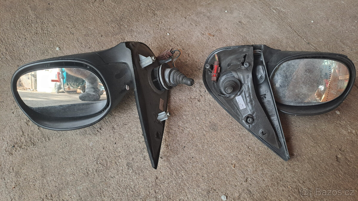 Zpětná zrcátka Peugeot 206