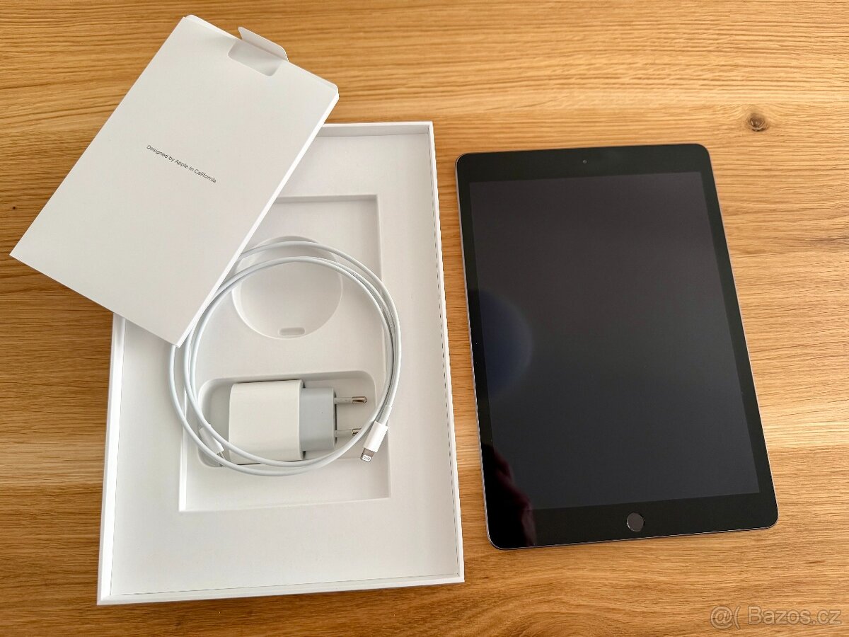 iPad 8. generace 32Gb Wi-Fi, vesmírně šedý