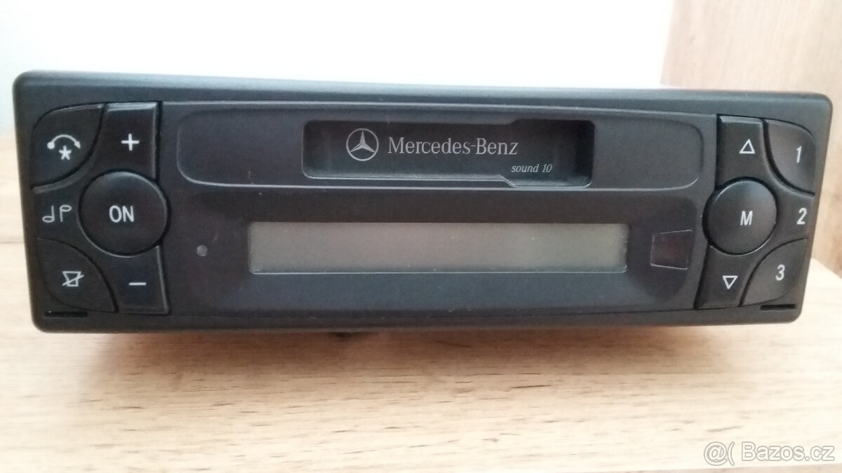 Autoradio M.B.