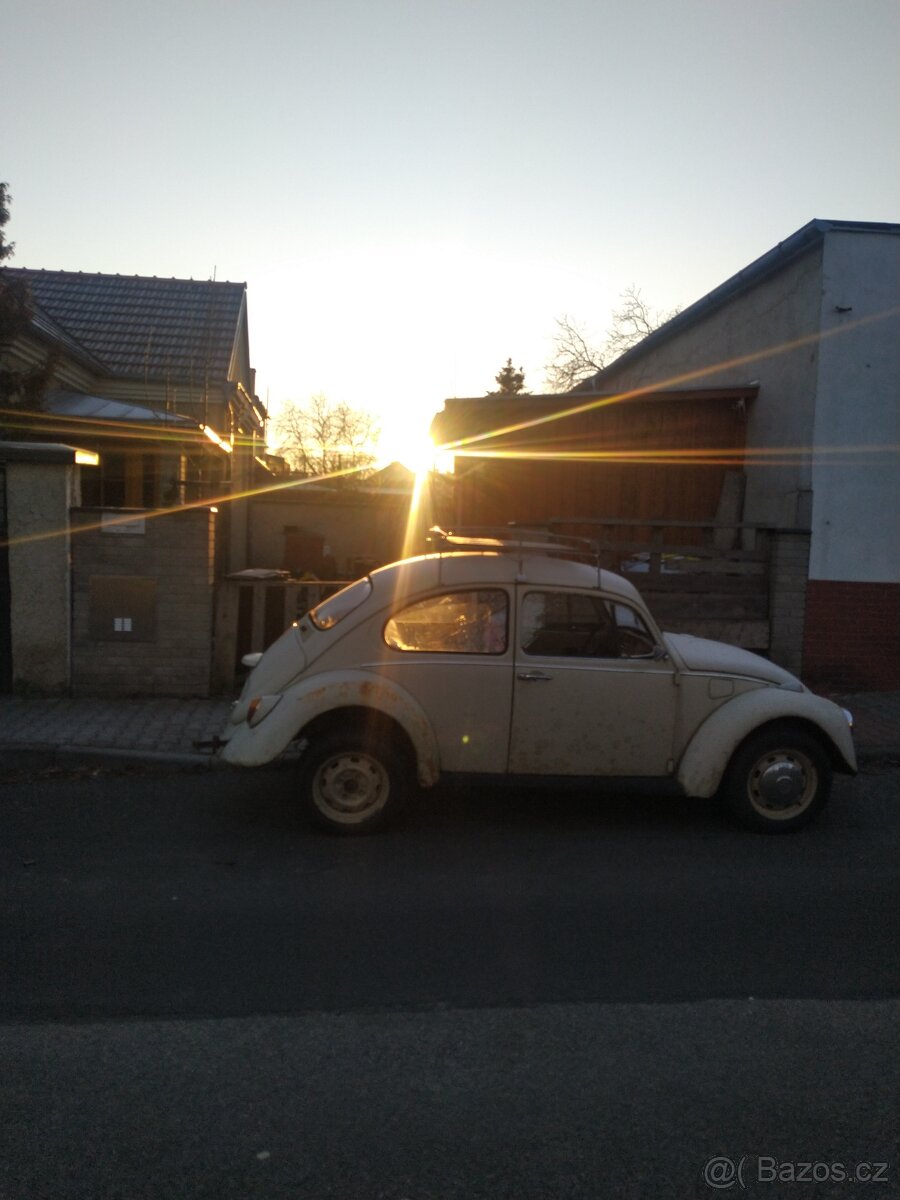 VW brouk 1200ccm, rok 1971 s At tp