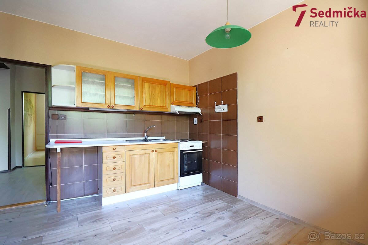 Byt 4+1 s garáží Žirovnice, ev.č. 00556