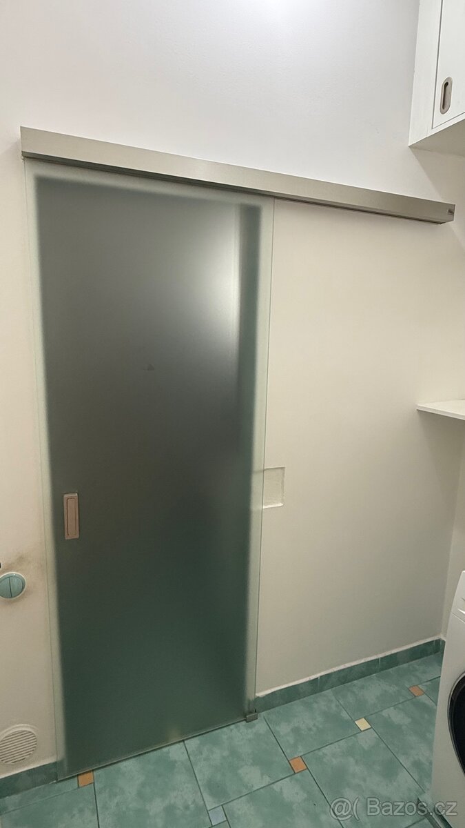 Posuvné skleněné dveře
