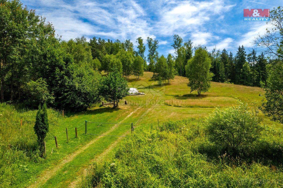Prodej komerčního pozemku, 8531 m², Dlouhý Most