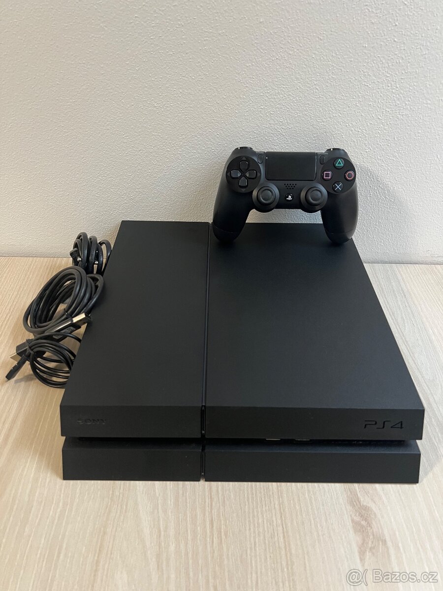 Herní konzole PS4 / PlayStation 4 FAT 500 GB