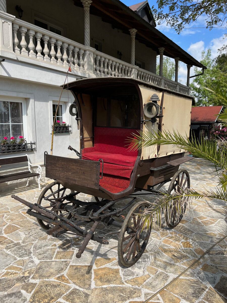 Kočár za koně - Dostavník