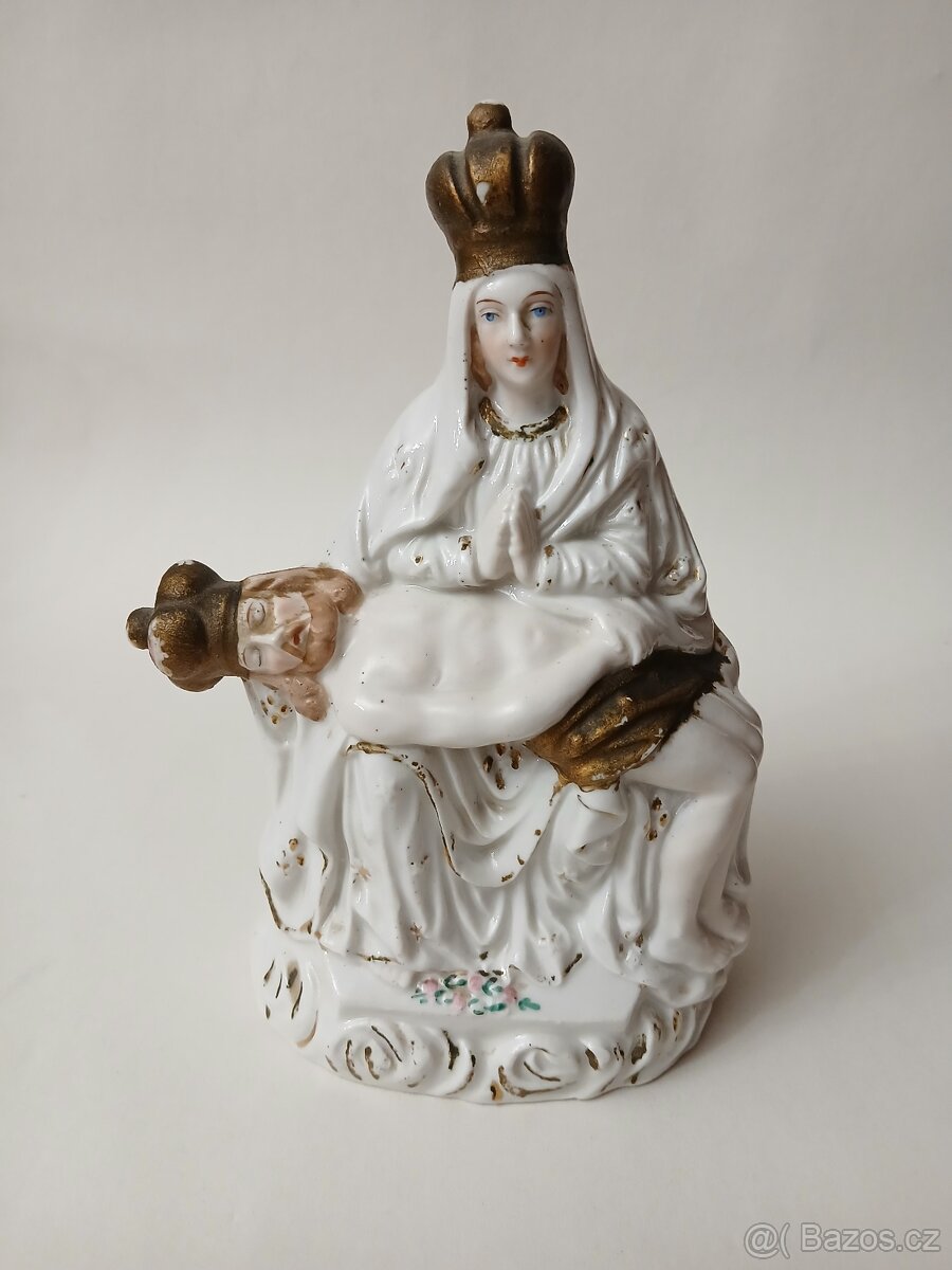 Pieta - starožitná soška