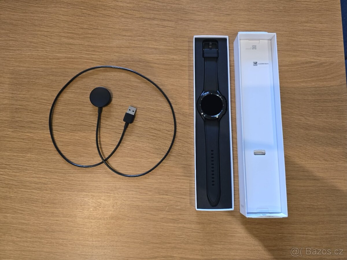 Samsung Galaxy Watch 4 Classic 46mm LTE - černé, originální
