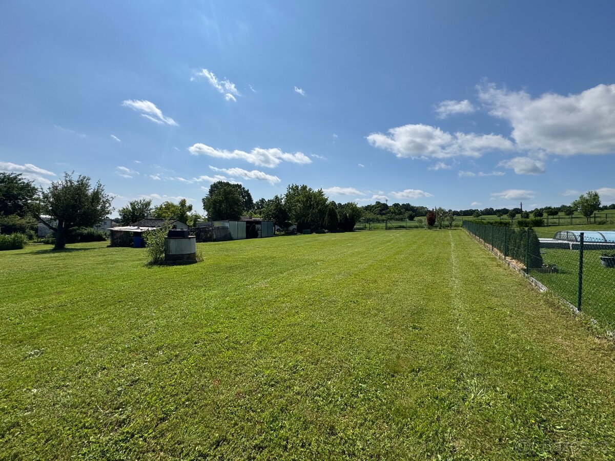 Prodám stavební pozemek