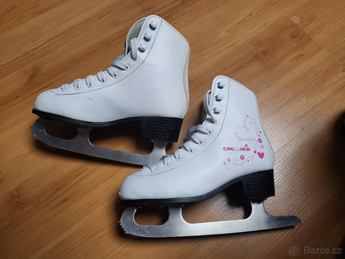 Dívčí brusle Crowned - vel.33