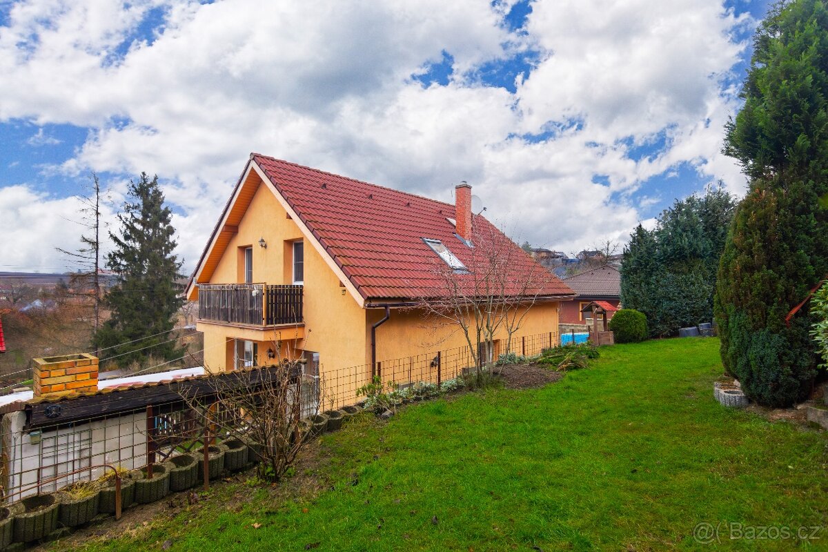 Prodej rodinného domu 120 m², pozemek 800 m², Stehelčeves