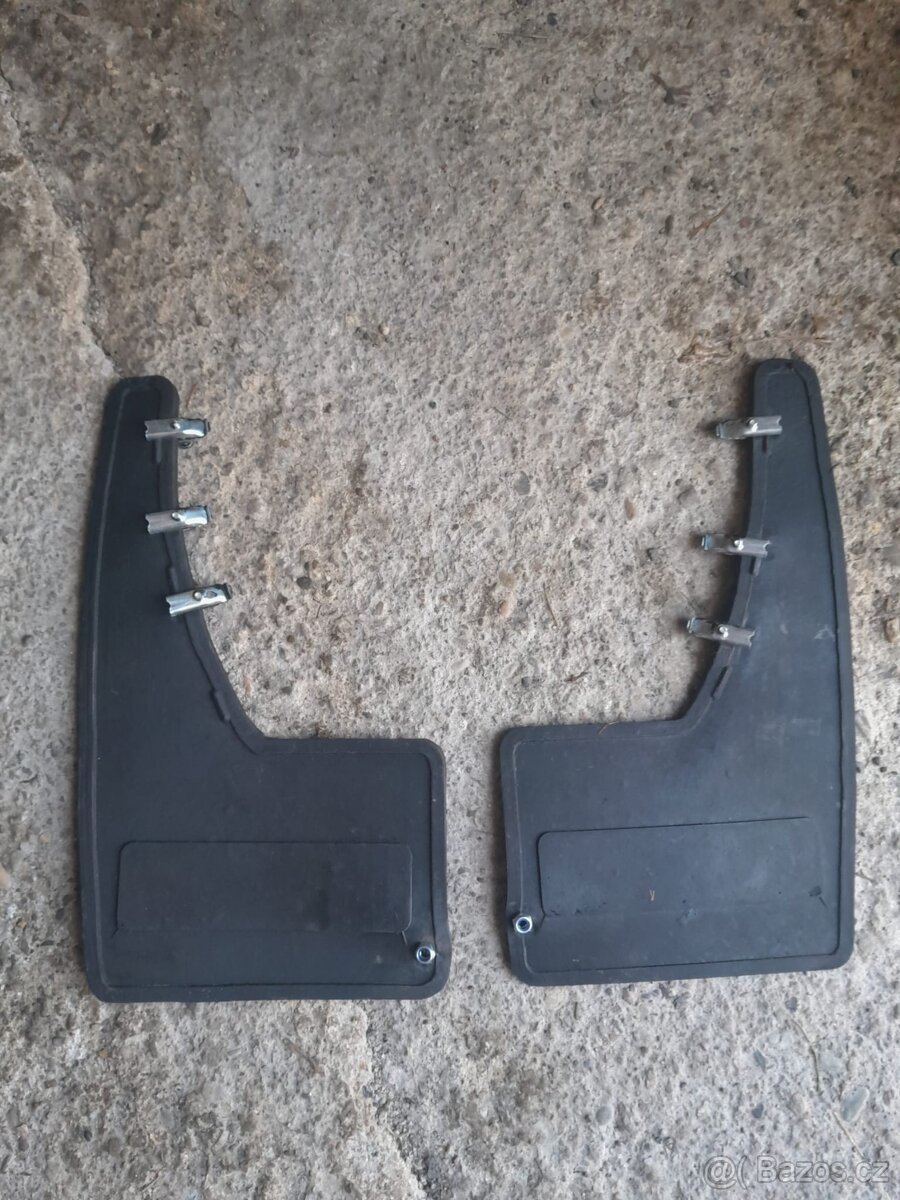 Zástěrky na Škoda 105,120,130