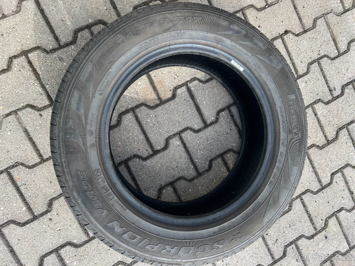 Pirelli Scorpion Verde 215/65 R17 99V