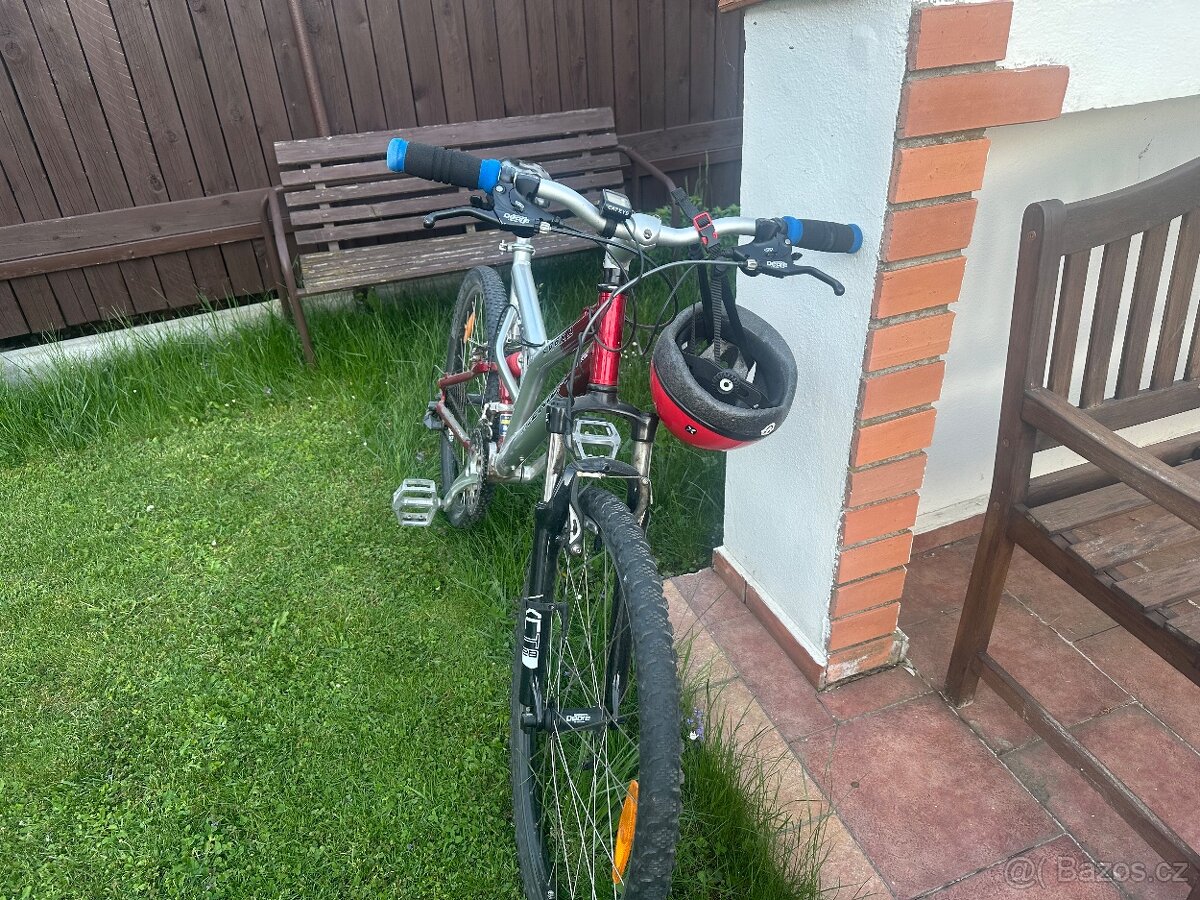 Horské kolo Merida Cobra – celoodpružené, velikost rámu M