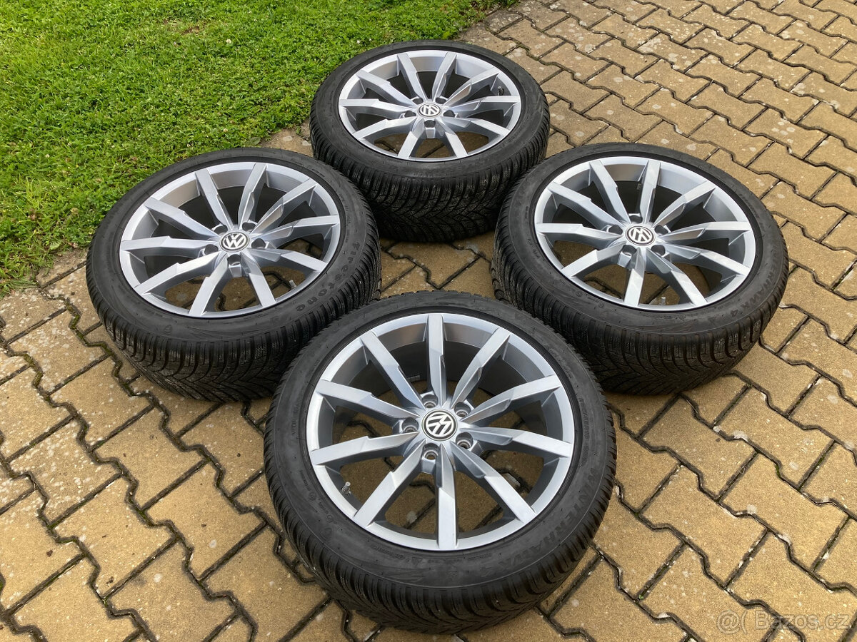 Alu disky 5x112 R18 VW Passat zimni pneu 235/45/18