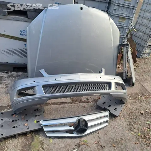 Předek MERCEDES W204 C-KLASA AVANTGARDE Dohodou
