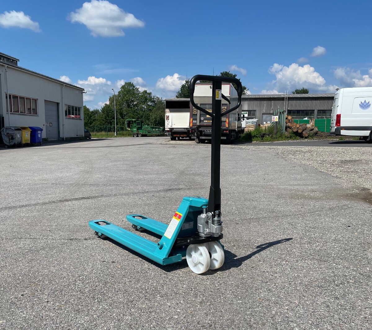 Paletový vozík 2500kg pol/nyl