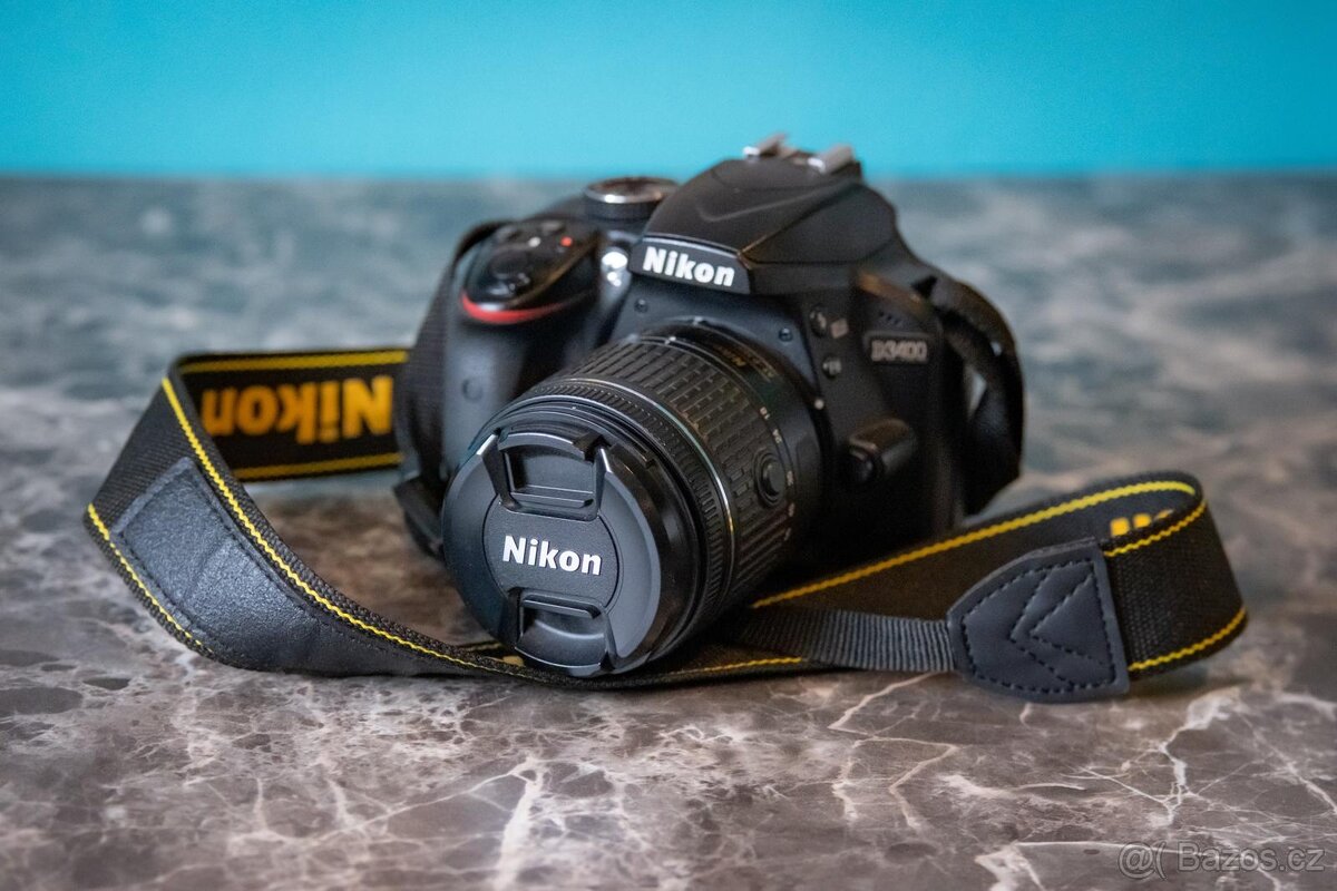 Nikon D3400 s objektivem